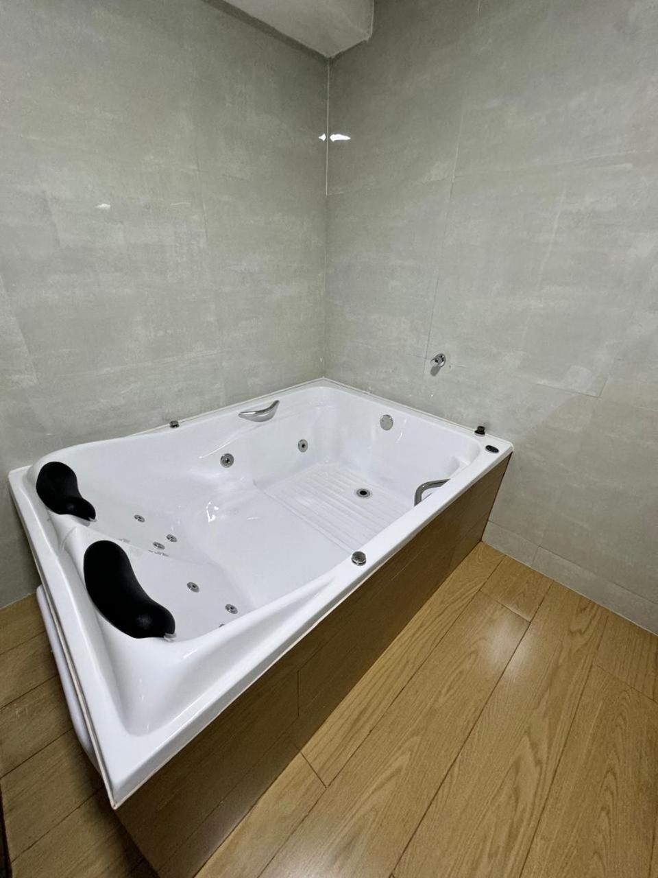 Hotel Sea Angels Арраял-ду-Кабу Екстер'єр фото